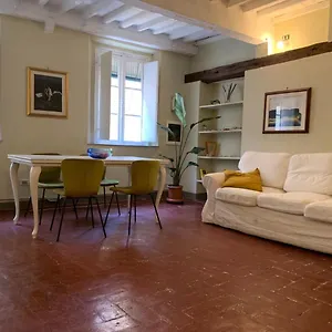 Incantevole Nel Cuore Di Appartamento